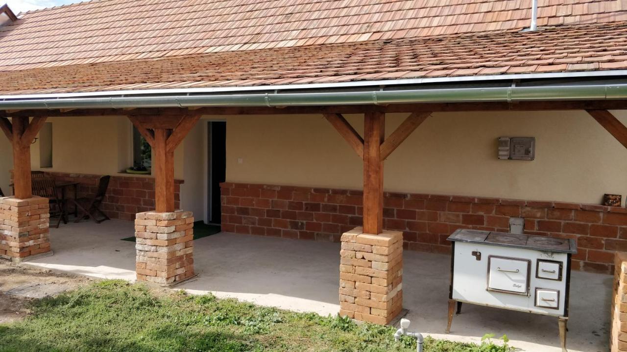 Öregház vendégház Lakhegy Exterior foto